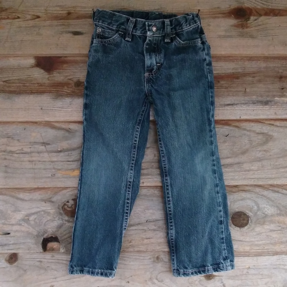 Wrangler blue jeans boy's size 5 regular